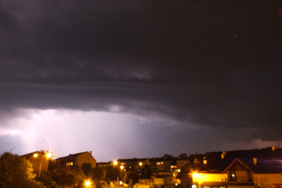 Gwałtowna burza nad Sanokiem. Zobacz niesamowite zdjęcia!