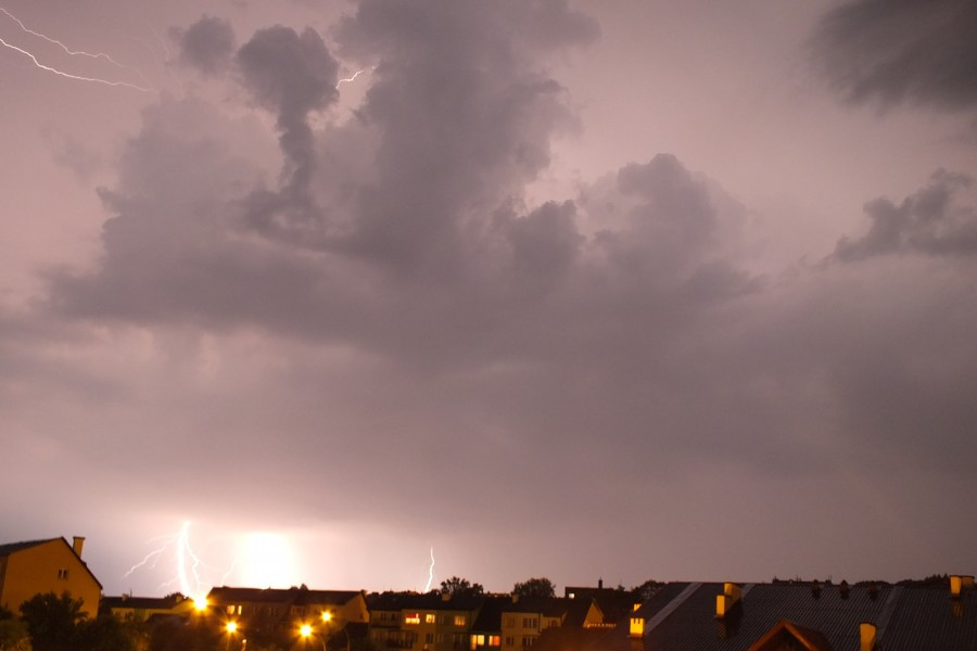 Gwałtowna burza nad Sanokiem. Zobacz niesamowite zdjęcia!