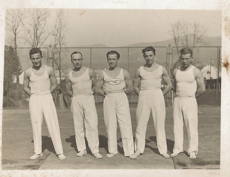 Niesamowita historia Torsanu. Zobacz archiwalne zdjęcia