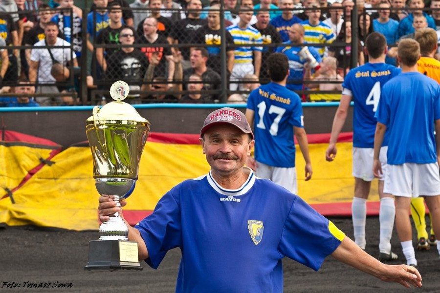Derby z Krosnem na remis. Czterech zawodników wyrzuconych z boiska
