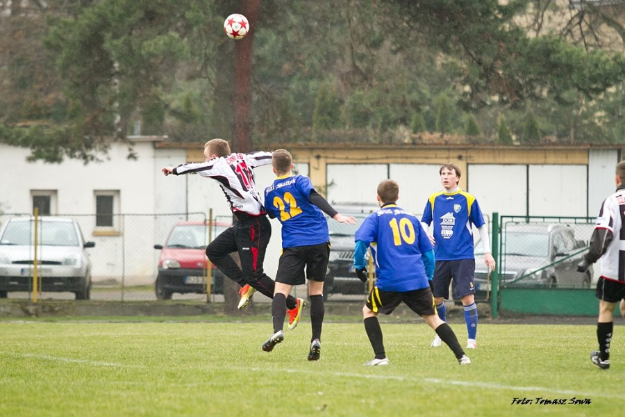 Stal Sanok - Czarni Jasło 5:1. Hat-trick Szałamaja