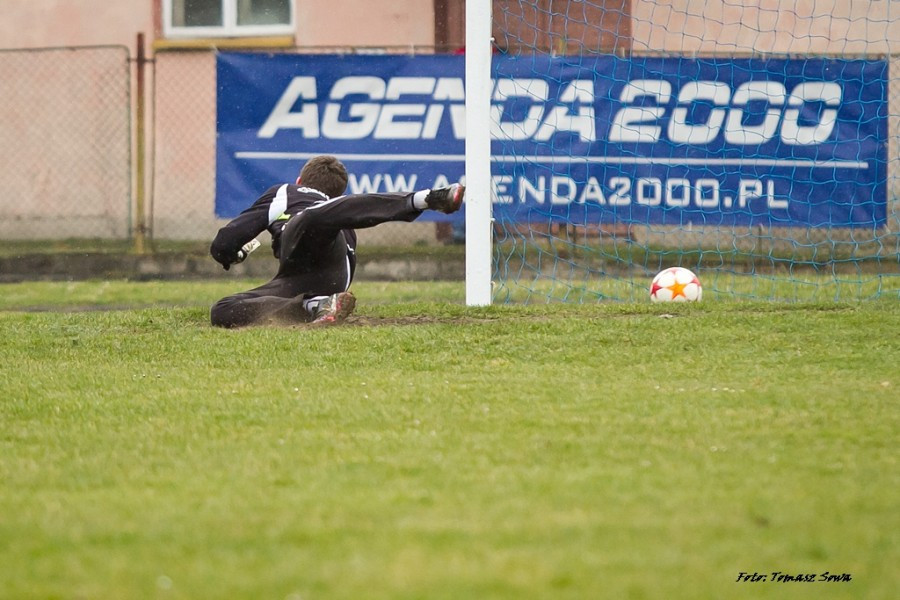 Stal Sanok - Czarni Jasło 5:1. Hat-trick Szałamaja