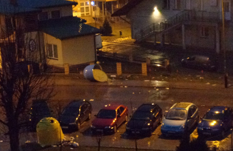 Wichury na Podkarpaciu. Wiatr powalał drzewa i zrywał linie energetyczne
