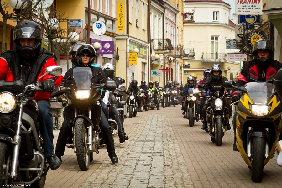 Motocykliści zachęcali do dzielenia się szpikiem