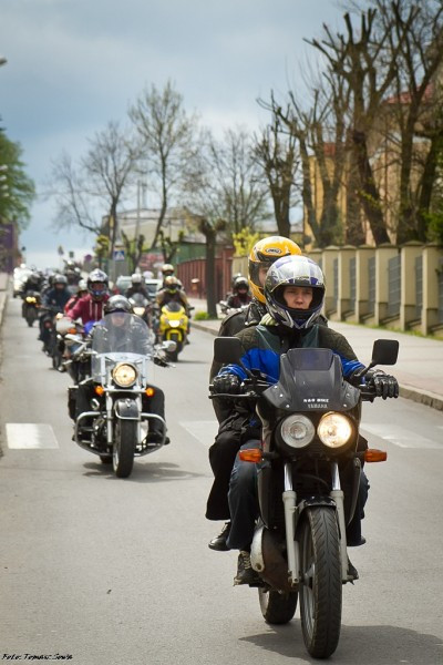 Motocykliści zachęcali do dzielenia się szpikiem