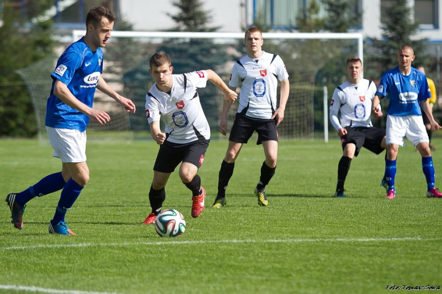 Stal wygrywa z Orlętami