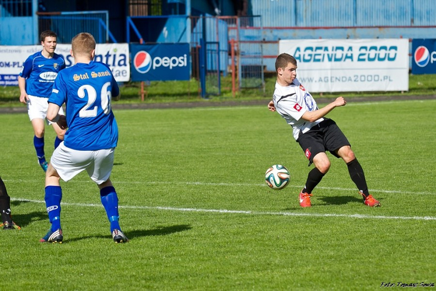 Stal wygrywa z Orlętami
