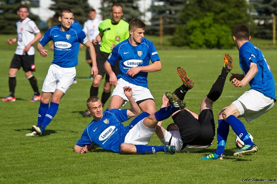 Stal wygrywa z Orlętami