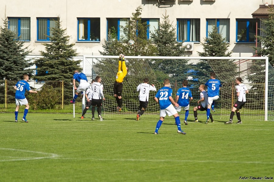 Stal wygrywa z Orlętami