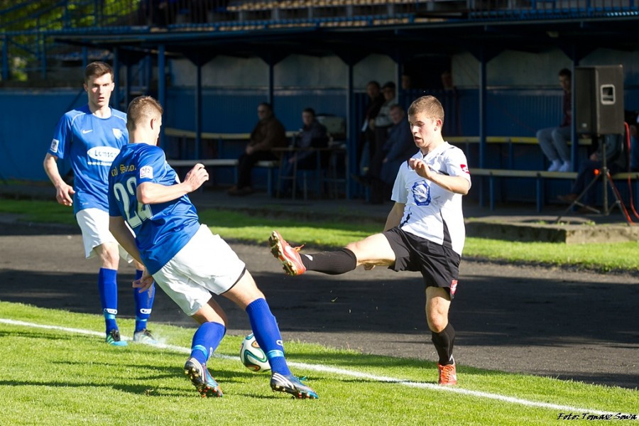 Stal wygrywa z Orlętami