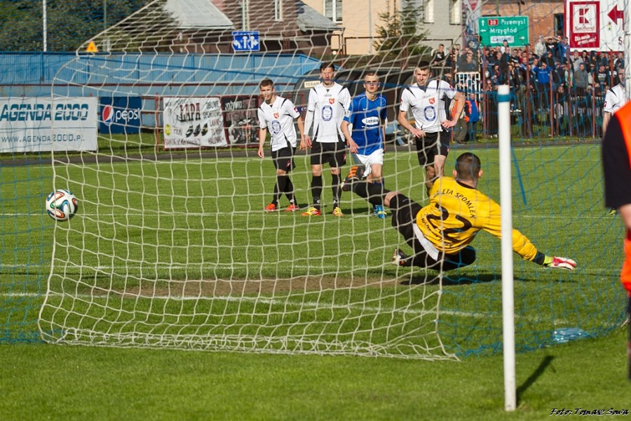 Stal wygrywa z Orlętami