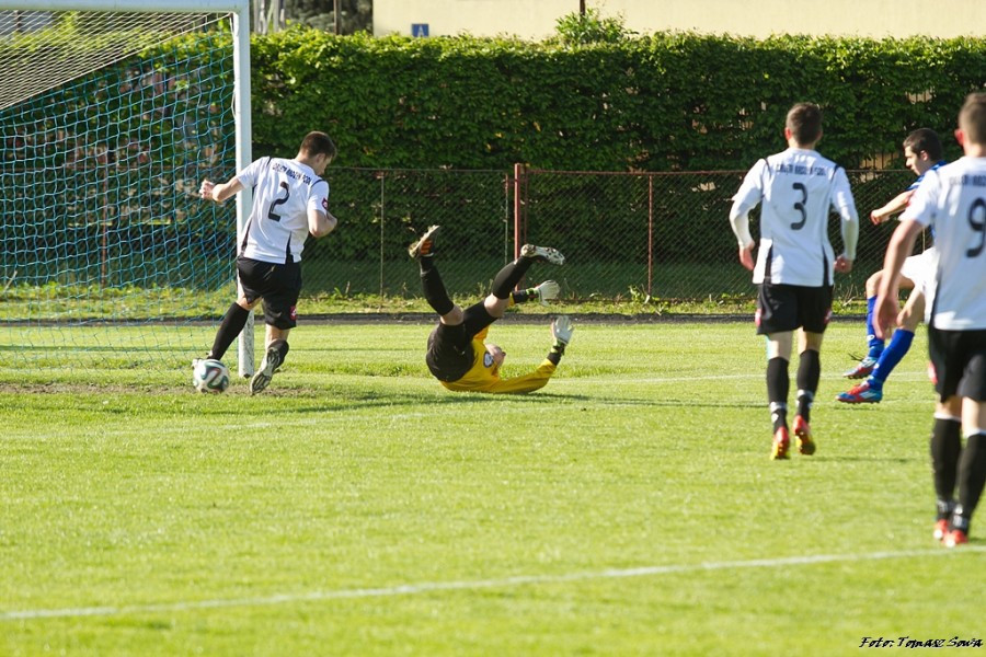 Stal wygrywa z Orlętami