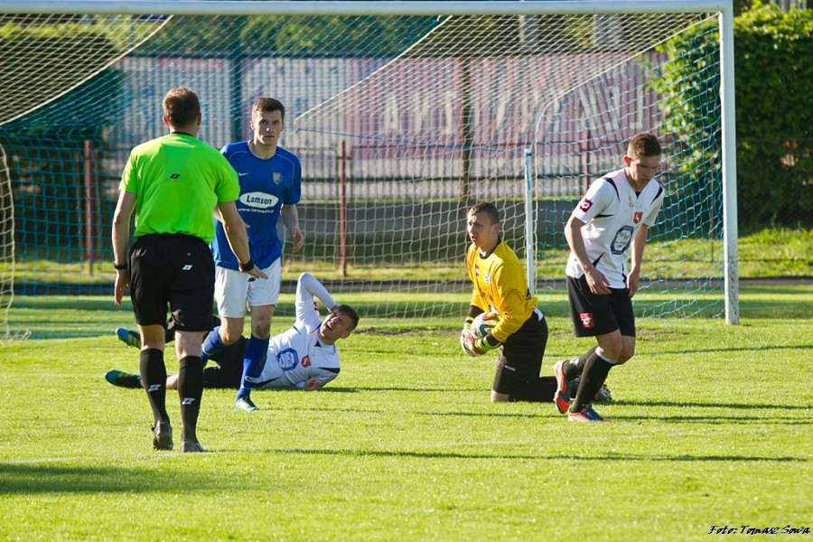 Stal wygrywa z Orlętami