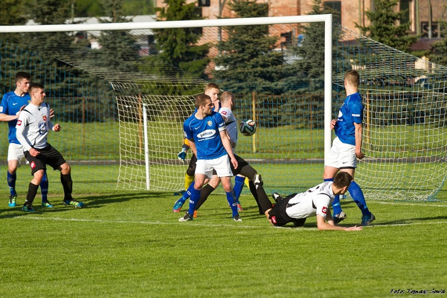 Stal wygrywa z Orlętami