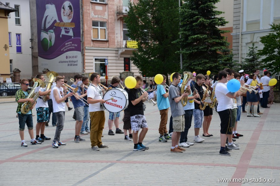 Miasto w rękach studentów. Zobacz barwny korowód, który przeszedł ulicami miasta