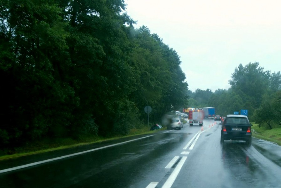 Uwaga kierowcy. Utrudnienia na trasie Sanok-Rzeszów