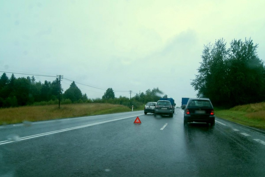 Uwaga kierowcy. Utrudnienia na trasie Sanok-Rzeszów