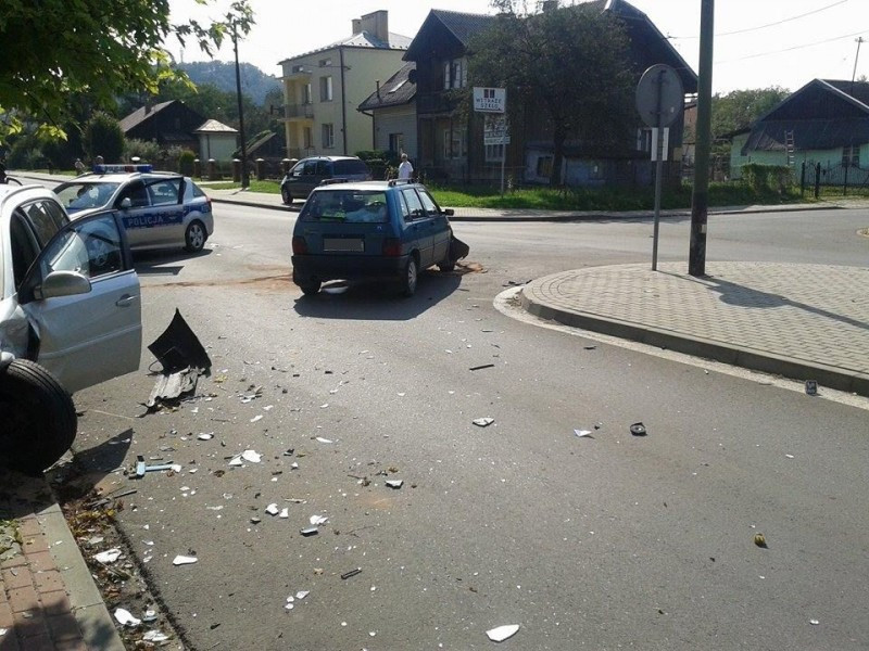 Groźny wypadek na Białogórskiej. Jedna osoba trafiła do szpitala