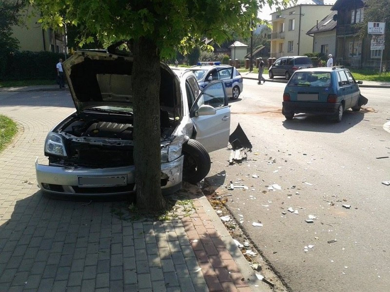 Groźny wypadek na Białogórskiej. Jedna osoba trafiła do szpitala