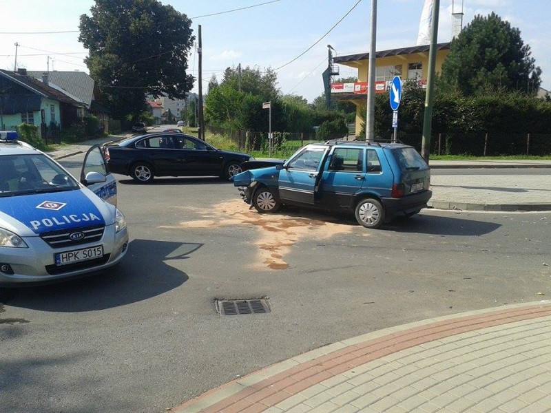 Groźny wypadek na Białogórskiej. Jedna osoba trafiła do szpitala