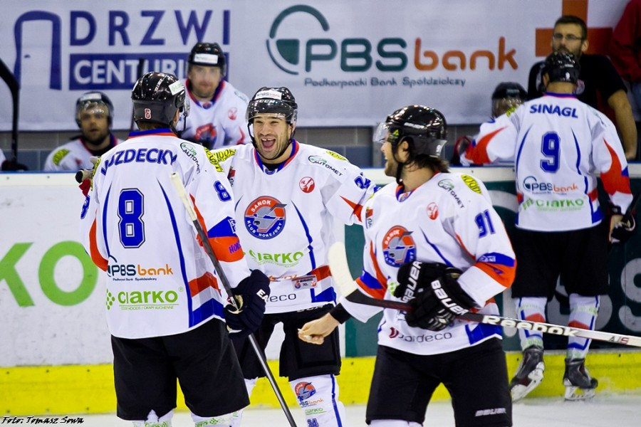 Dwucyfrowe zwycięstwo Mistrzów z Sanoka
