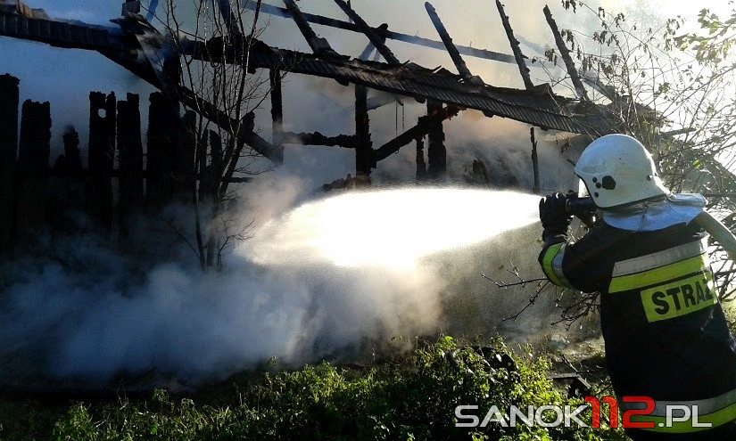 Pożar budynku gospodarczego w Jaćmierzu