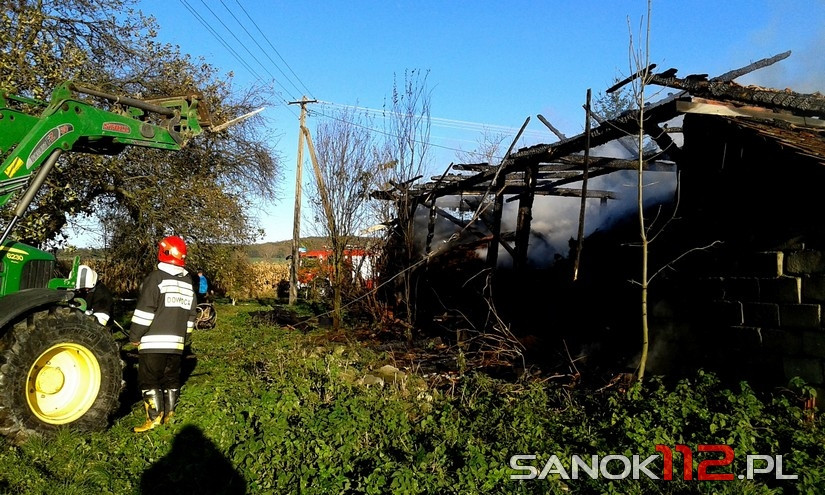 Pożar budynku gospodarczego w Jaćmierzu