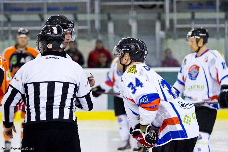 Ciarko lepszy od lidera