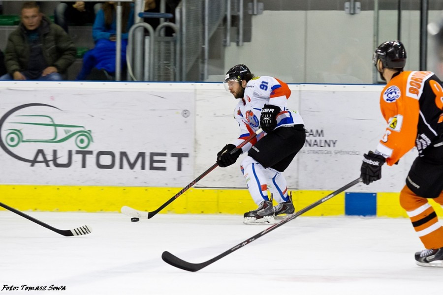 Ciarko lepszy od lidera