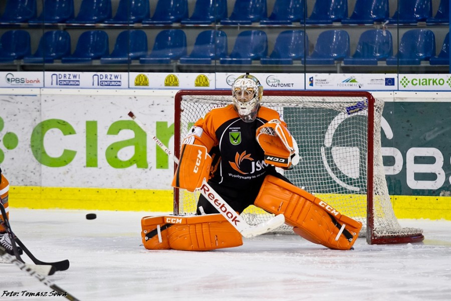 Ciarko lepszy od lidera