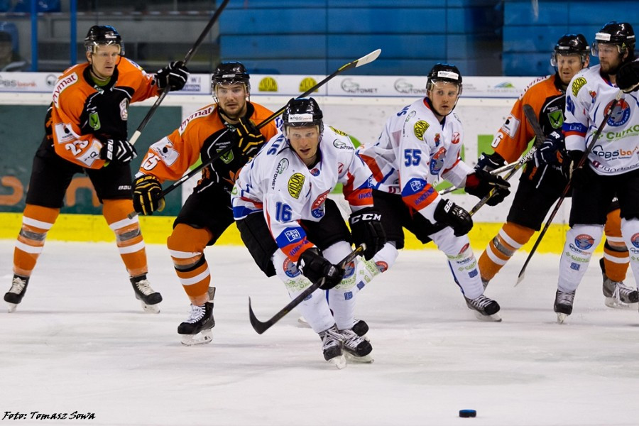 Ciarko lepszy od lidera