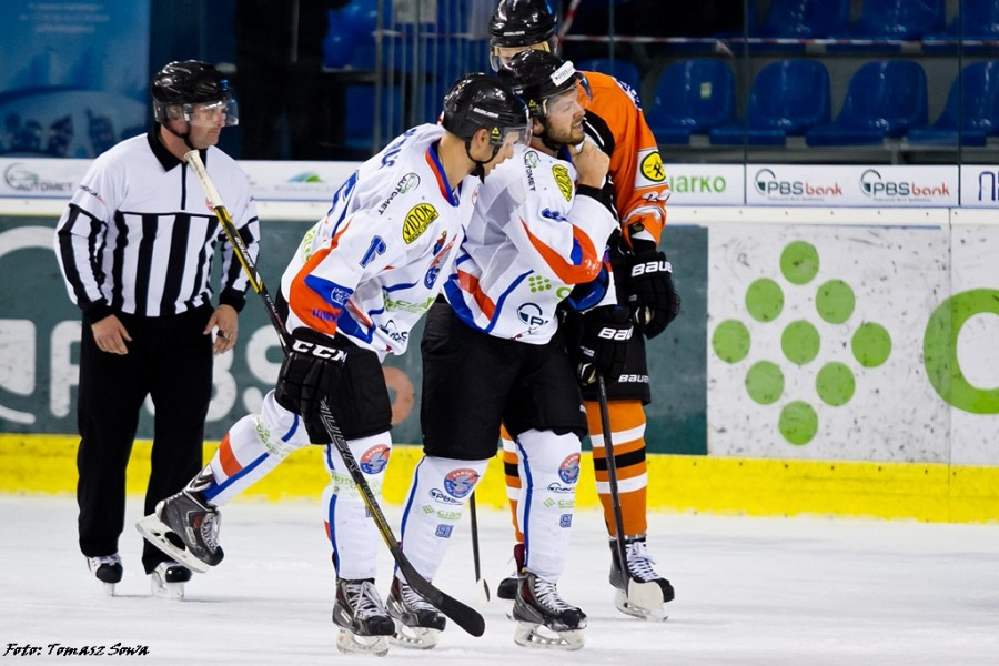 Ciarko lepszy od lidera