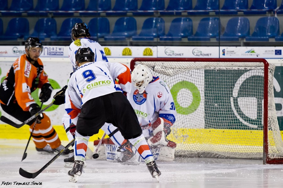 Ciarko lepszy od lidera