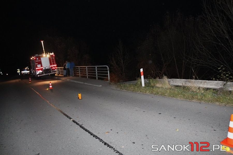 Zjechał ze skarpy i wpadł potoku