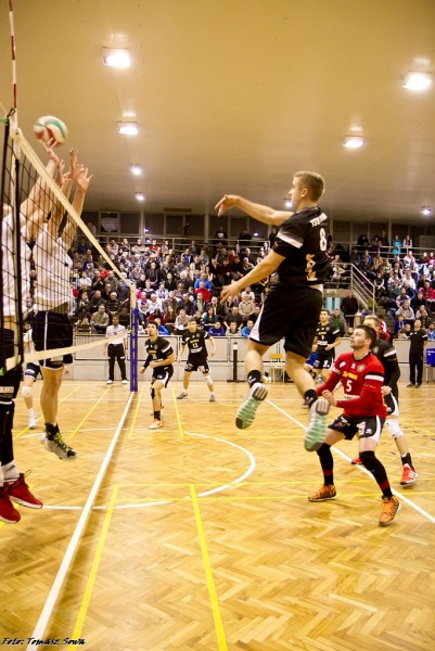 Dreszczowiec w Sanoku! Siatkarze TSV wygrywają rzutem na taśmę