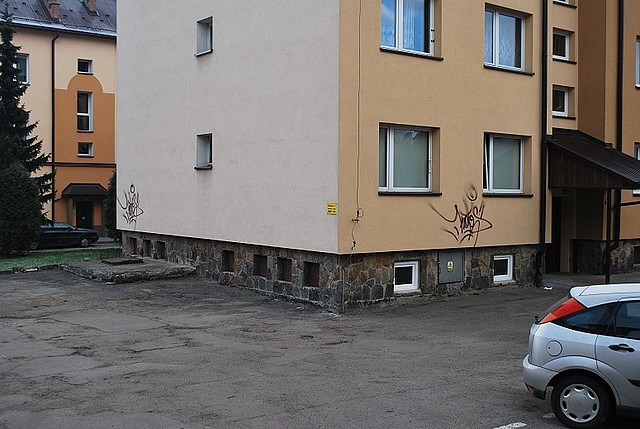 Policjanci zatrzymali wandala - graficiarza