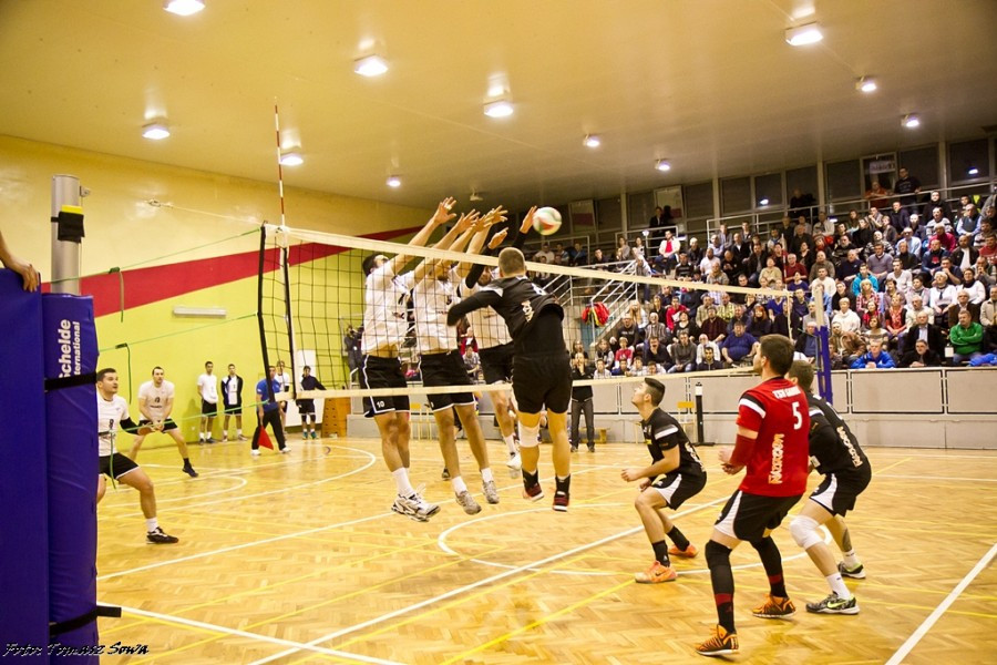 Zwycięstwo za trzy punkty na Święta.  TSV Sanok ? MCKiS Jaworzno 3:1!