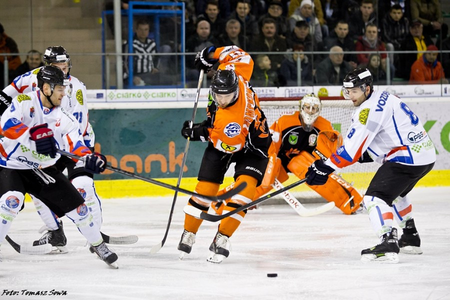 Jastrzębie wygrywa po rzutach karnych