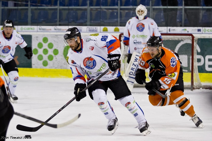 Jastrzębie wygrywa po rzutach karnych