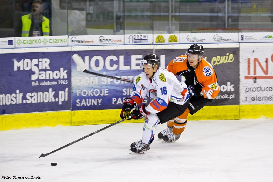 Jastrzębie wygrywa po rzutach karnych