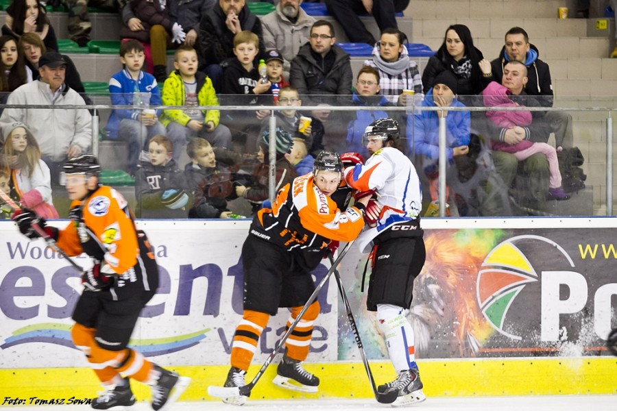 Jastrzębie wygrywa po rzutach karnych