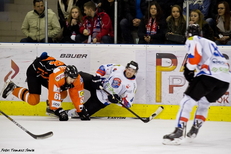 Jastrzębie wygrywa po rzutach karnych