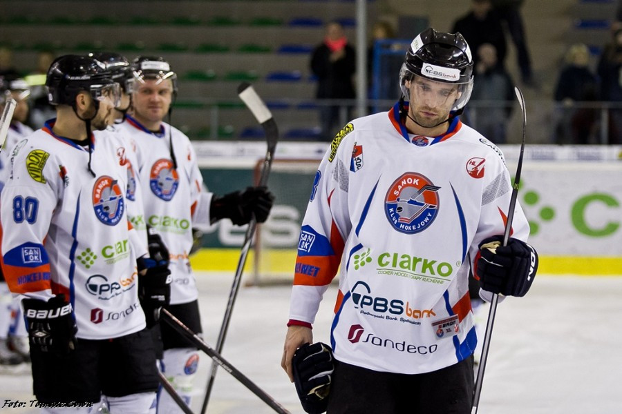 Jastrzębie wygrywa po rzutach karnych