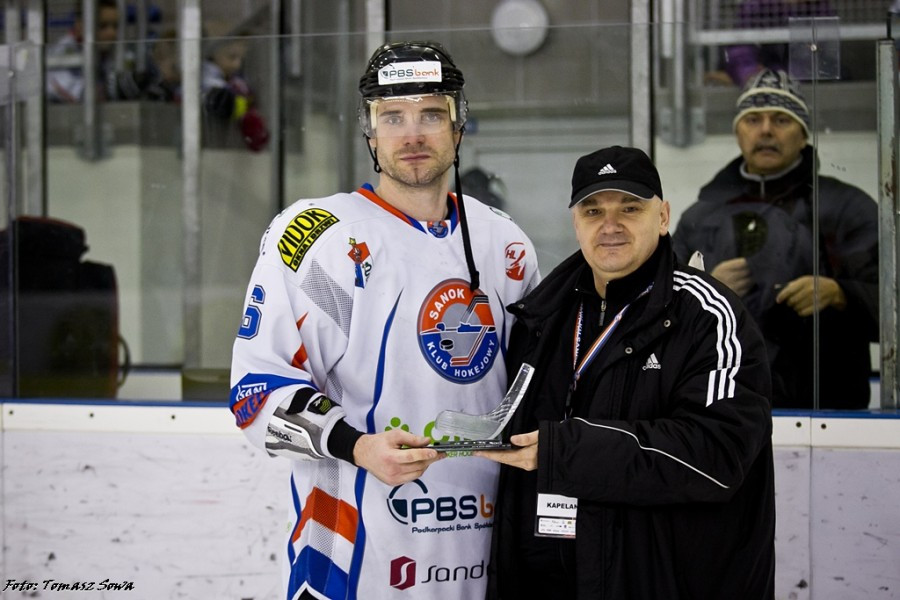 Jastrzębie wygrywa po rzutach karnych