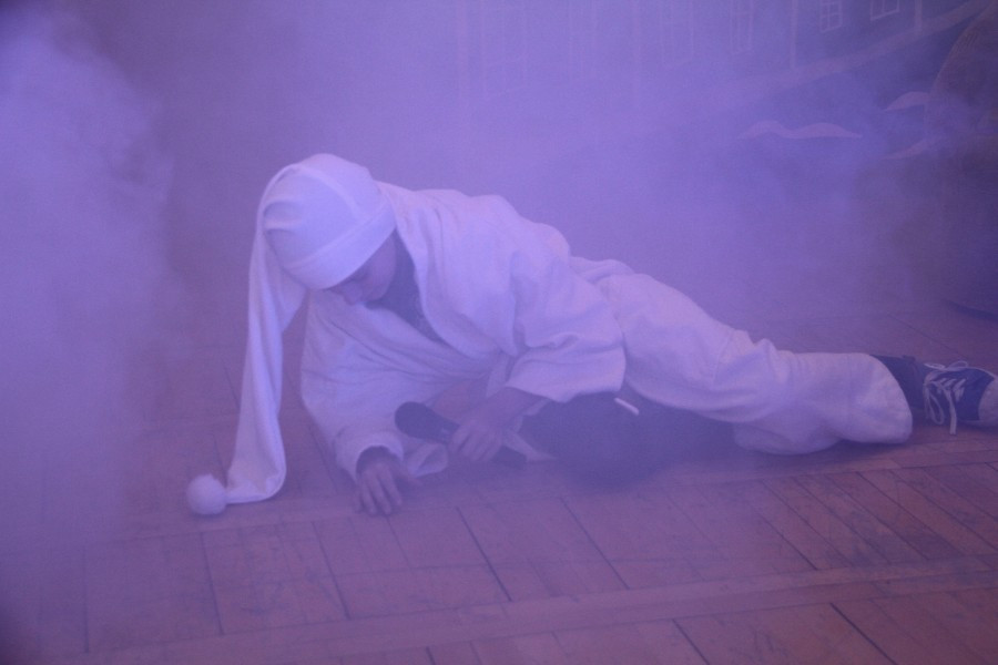 W otoczeniu dźwięków kolęd, ze Scroogem na wielopokoleniowym spotkaniu w Porażu