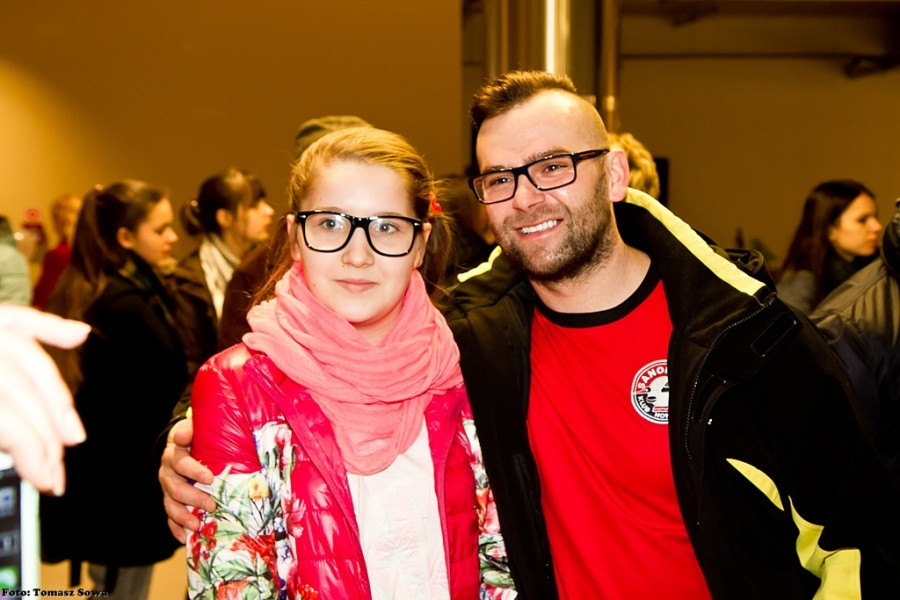 Hokeiści na otwarciu Galerii Sanok