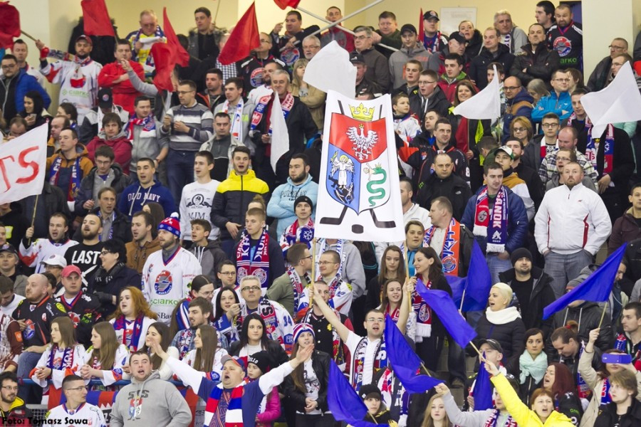 Ciarko PBS Bank przegrało na własnym lodzie. Tyszanie bliżej finału