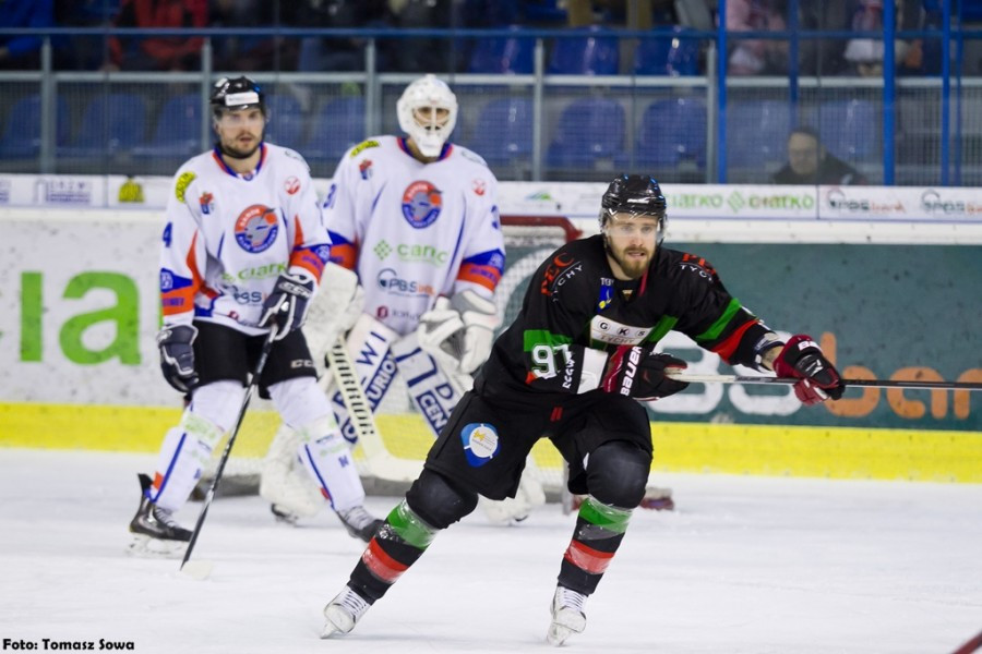 Ciarko PBS Bank przegrało na własnym lodzie. Tyszanie bliżej finału
