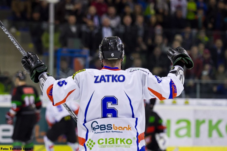 Ciarko PBS Bank przegrało na własnym lodzie. Tyszanie bliżej finału