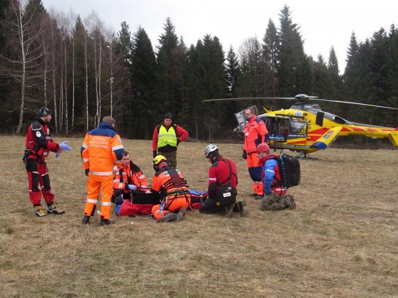 Po linach na ratunek